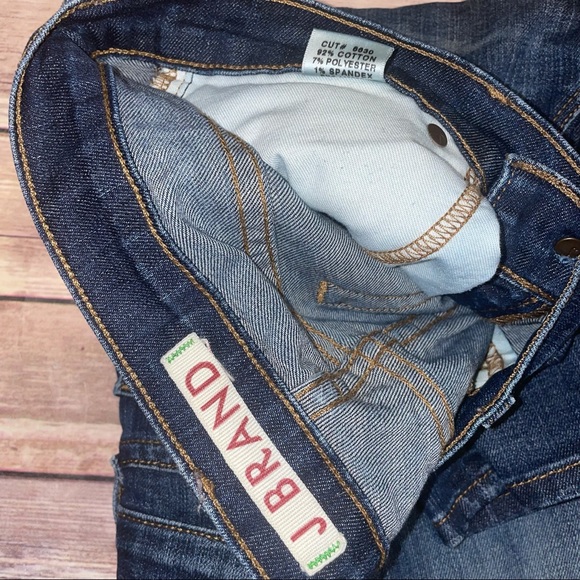 J Brand | Phoebe Cropped Low-Rise Skinny Jean | 26 - Picture 5 of 10